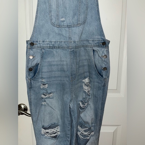 Light Blue Distressed Overalls Meidum - Picture 5 of 5